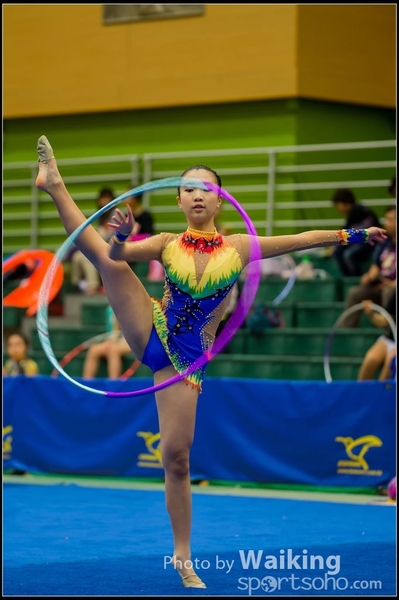 2016-04-24 Gymnastics - Hoop 0061