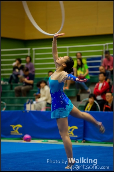 2016-04-24 Gymnastics - Hoop 0080