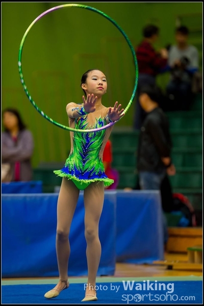 2016-04-24 Gymnastics - Hoop 0084