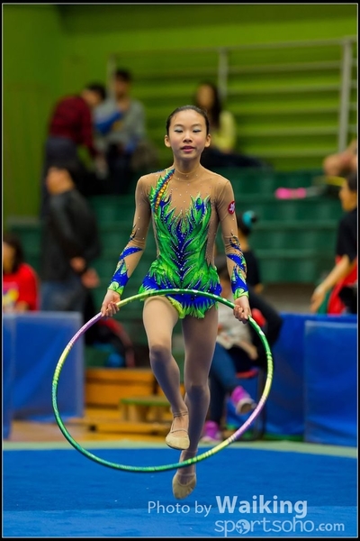 2016-04-24 Gymnastics - Hoop 0086
