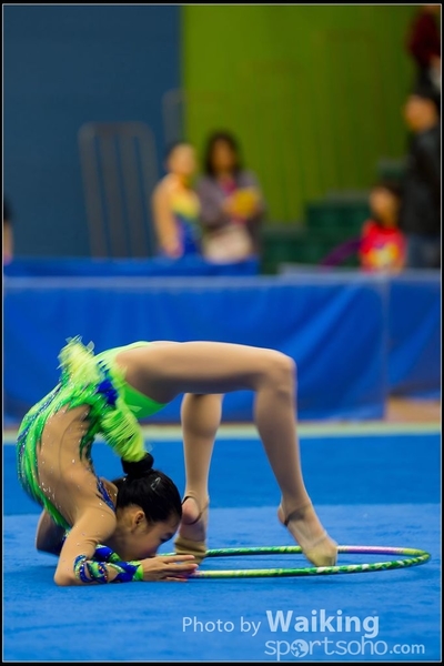 2016-04-24 Gymnastics - Hoop 0090