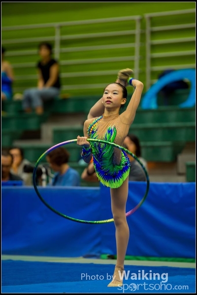 2016-04-24 Gymnastics - Hoop 0095