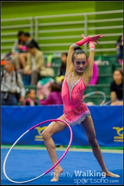 2016-04-24 Gymnastics - Hoop 0096