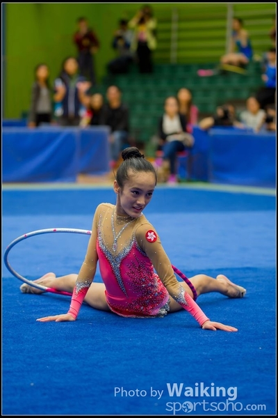 2016-04-24 Gymnastics - Hoop 0103