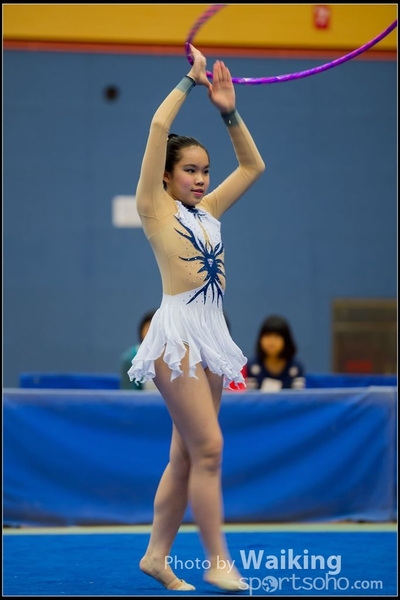 2016-04-24 Gymnastics - Hoop 0112