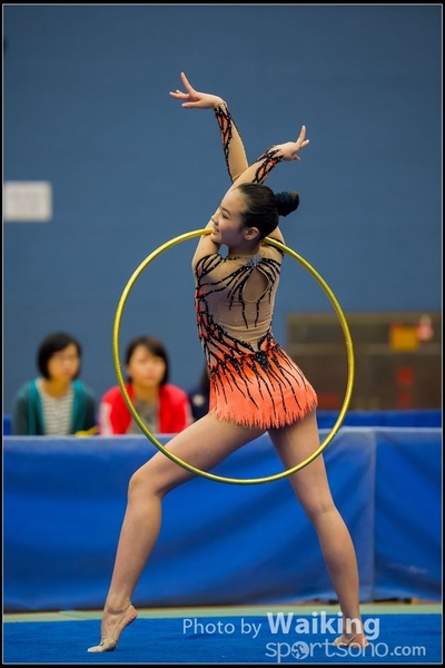 2016-04-24 Gymnastics - Hoop 0113