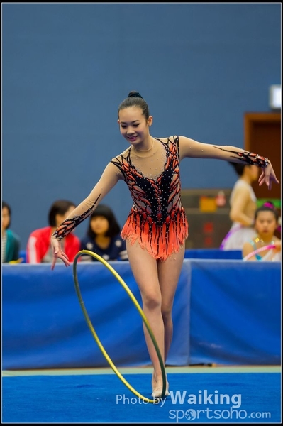 2016-04-24 Gymnastics - Hoop 0114