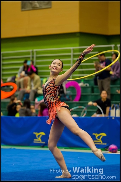 2016-04-24 Gymnastics - Hoop 0120