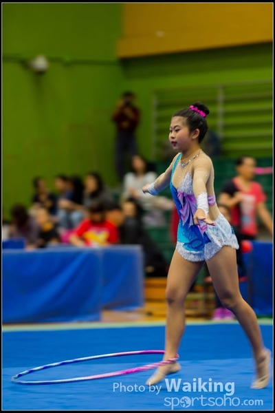 2016-04-24 Gymnastics - Hoop 0126