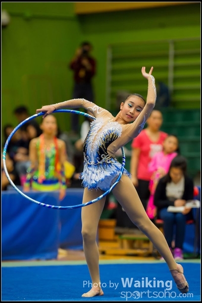 2016-04-24 Gymnastics - Hoop 0131