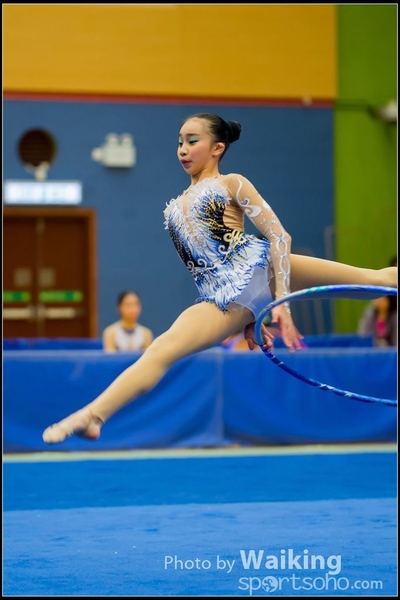2016-04-24 Gymnastics - Hoop 0142