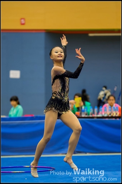 2016-04-24 Gymnastics - Hoop 0151