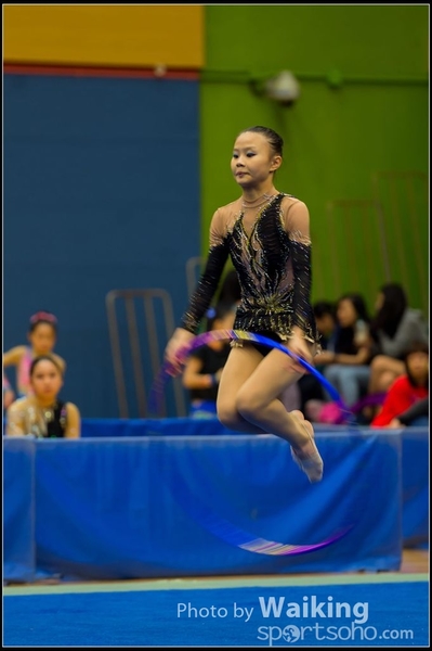 2016-04-24 Gymnastics - Hoop 0152