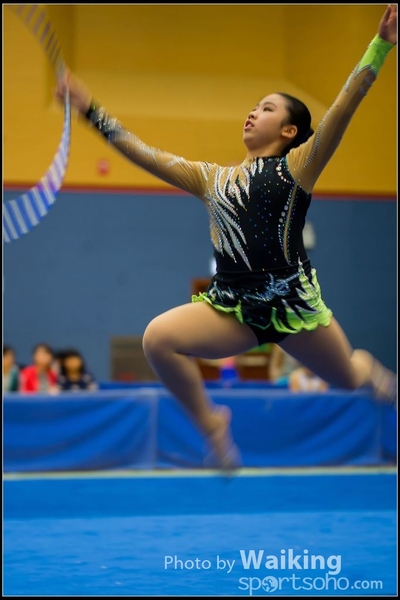 2016-04-24 Gymnastics - Hoop 0166