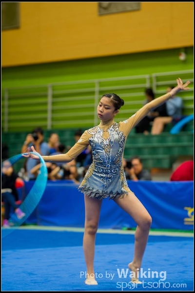 2016-04-24 Gymnastics - Hoop 0199