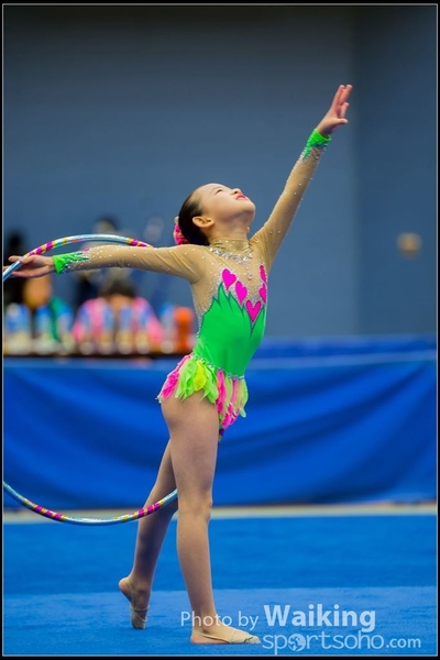2016-04-24 Gymnastics - Hoop 0207