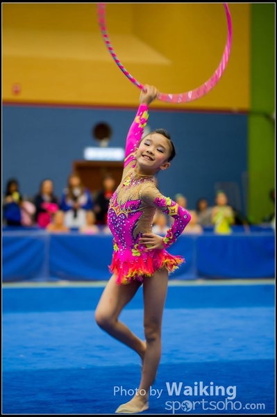 2016-04-24 Gymnastics - Hoop 0213