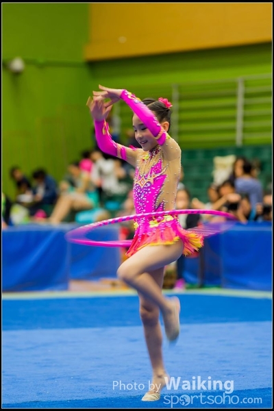 2016-04-24 Gymnastics - Hoop 0218
