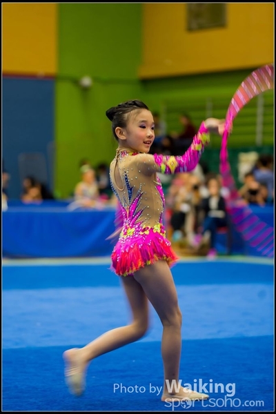 2016-04-24 Gymnastics - Hoop 0220