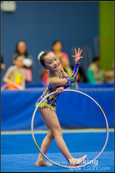 2016-04-24 Gymnastics - Hoop 0222