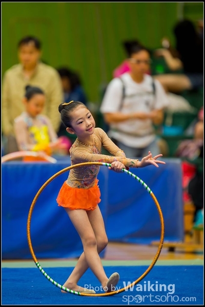 2016-04-24 Gymnastics - Hoop 0235