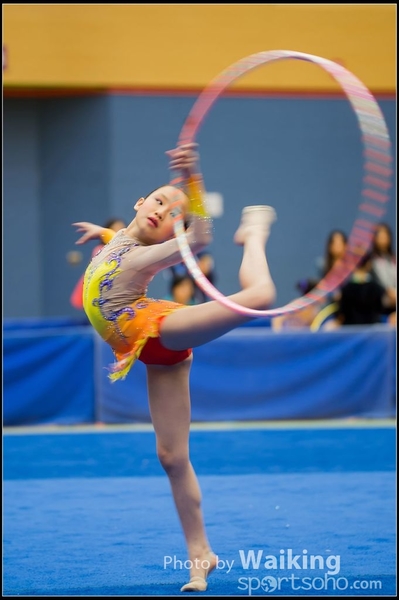 2016-04-24 Gymnastics - Hoop 0247