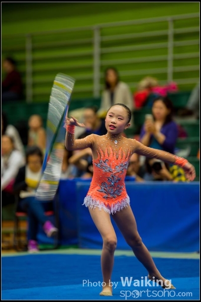 2016-04-24 Gymnastics - Hoop 0252