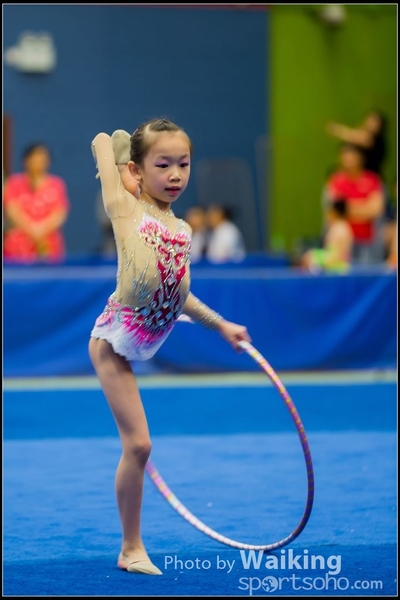 2016-04-24 Gymnastics - Hoop 0276