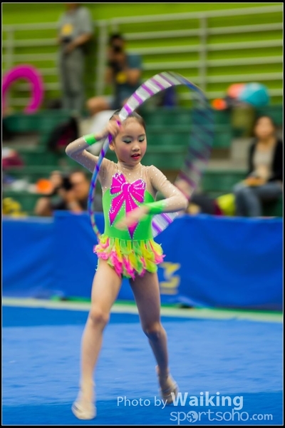 2016-04-24 Gymnastics - Hoop 0287