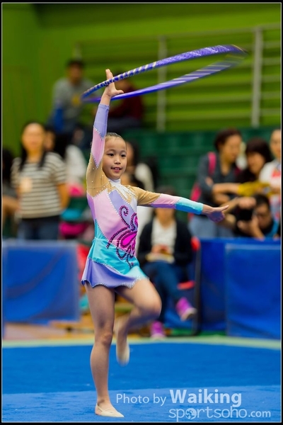 2016-04-24 Gymnastics - Hoop 0299