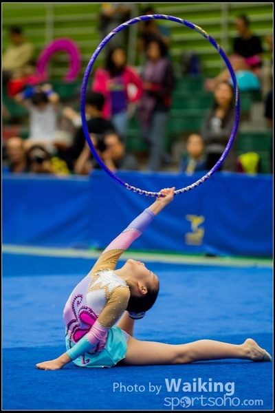 2016-04-24 Gymnastics - Hoop 0303