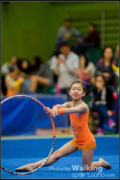 2016-04-24 Gymnastics - Hoop 0304