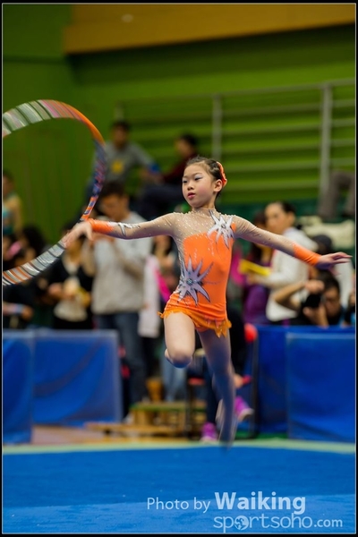 2016-04-24 Gymnastics - Hoop 0309