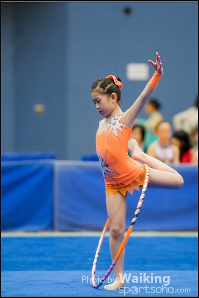 2016-04-24 Gymnastics - Hoop 0310