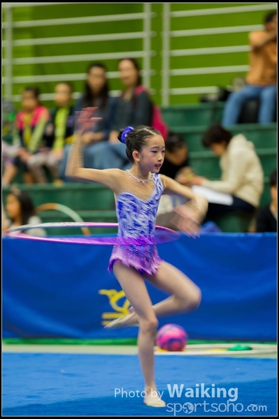 2016-04-24 Gymnastics - Hoop 0317