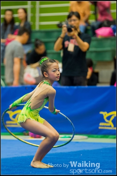 2016-04-24 Gymnastics - Hoop 0323