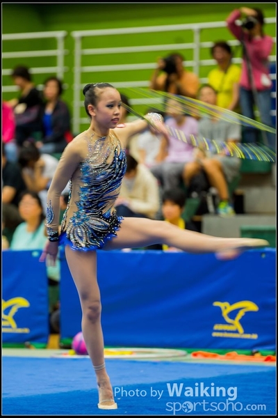 2016-04-24 Gymnastics - Hoop 0330