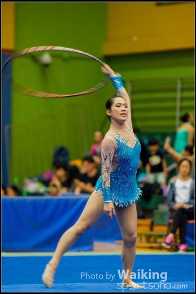 2016-04-24 Gymnastics - Hoop 0345