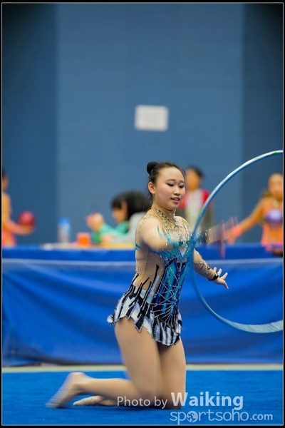 2016-04-24 Gymnastics - Hoop 0356