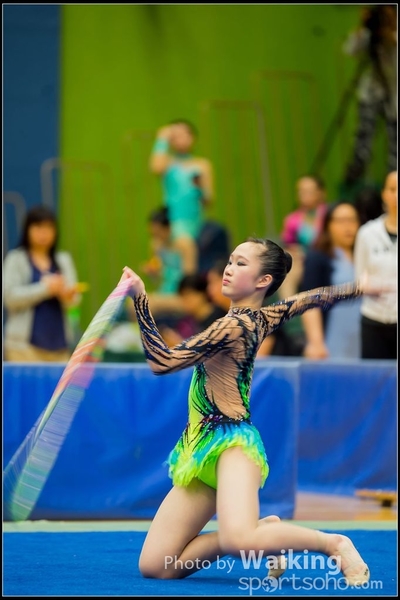 2016-04-24 Gymnastics - Hoop 0375