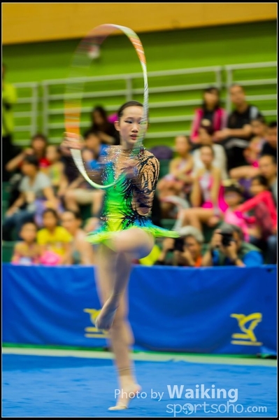 2016-04-24 Gymnastics - Hoop 0381