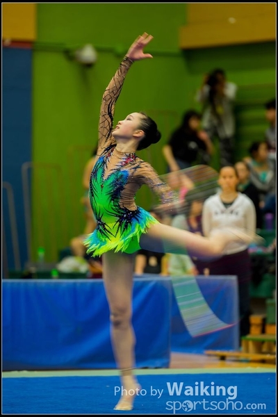 2016-04-24 Gymnastics - Hoop 0384