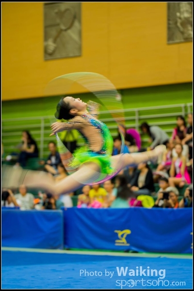2016-04-24 Gymnastics - Hoop 0387