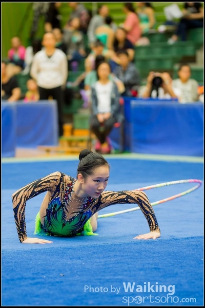 2016-04-24 Gymnastics - Hoop 0388