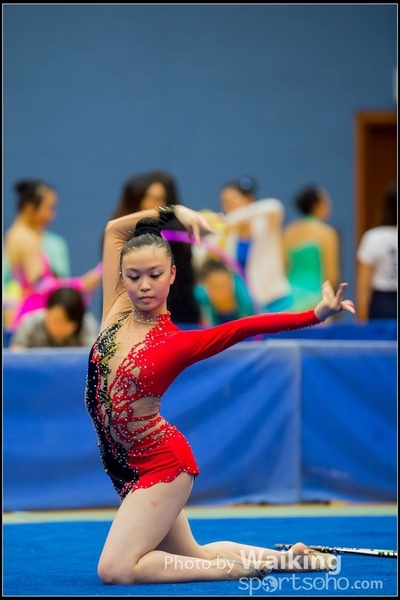 2016-04-24 Gymnastics - Hoop 0389