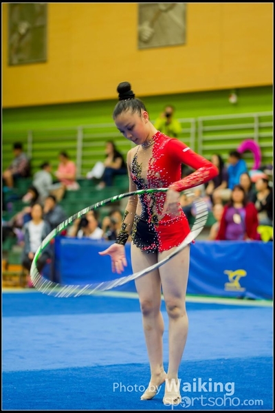 2016-04-24 Gymnastics - Hoop 0398