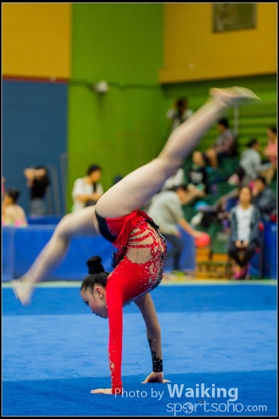 2016-04-24 Gymnastics - Hoop 0399