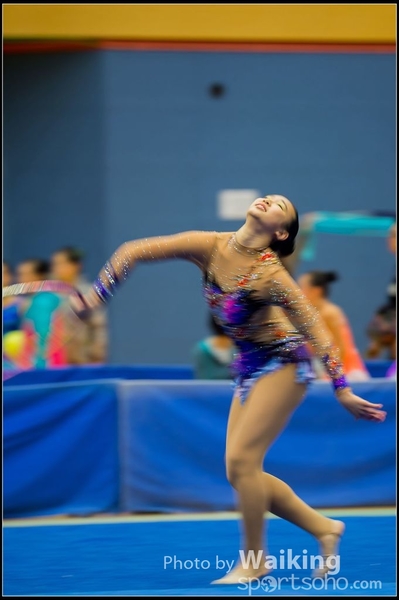 2016-04-24 Gymnastics - Hoop 0410