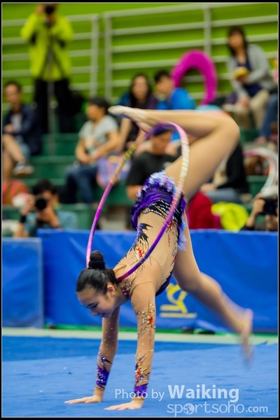 2016-04-24 Gymnastics - Hoop 0416