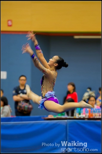 2016-04-24 Gymnastics - Hoop 0418
